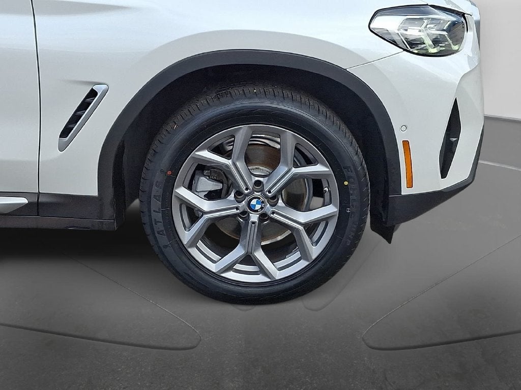 2024 BMW X4 xDrive30i