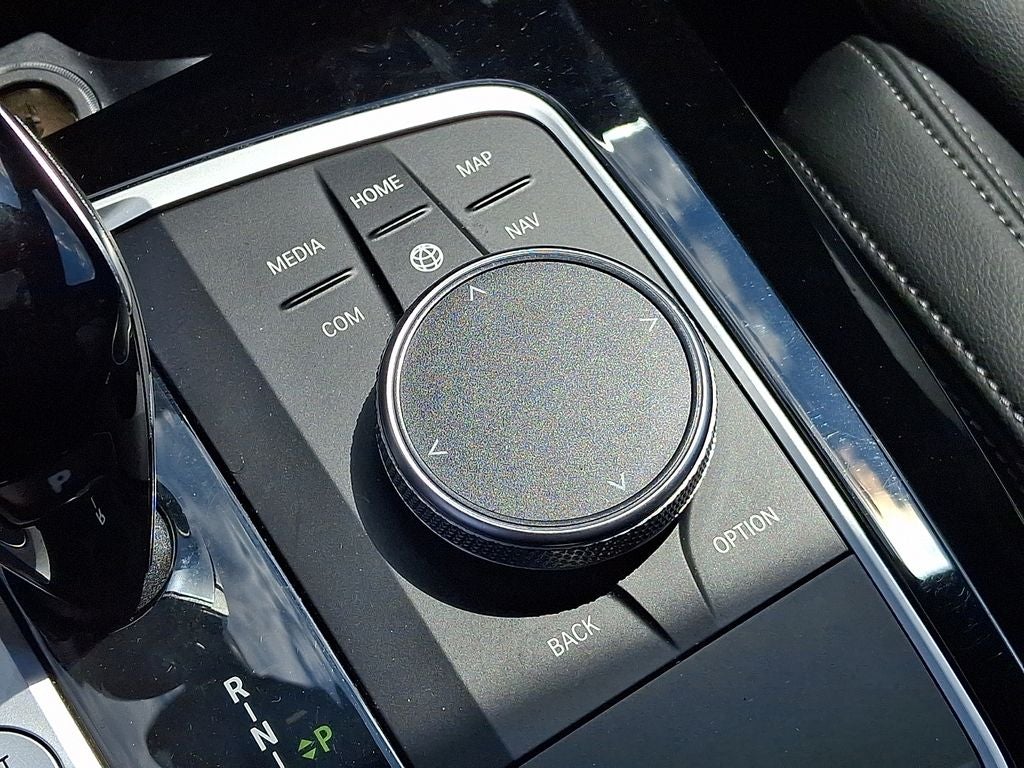 2023 BMW X4 xDrive30i