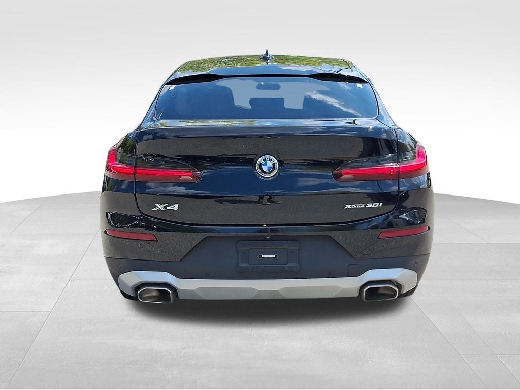 2023 BMW X4 xDrive30i