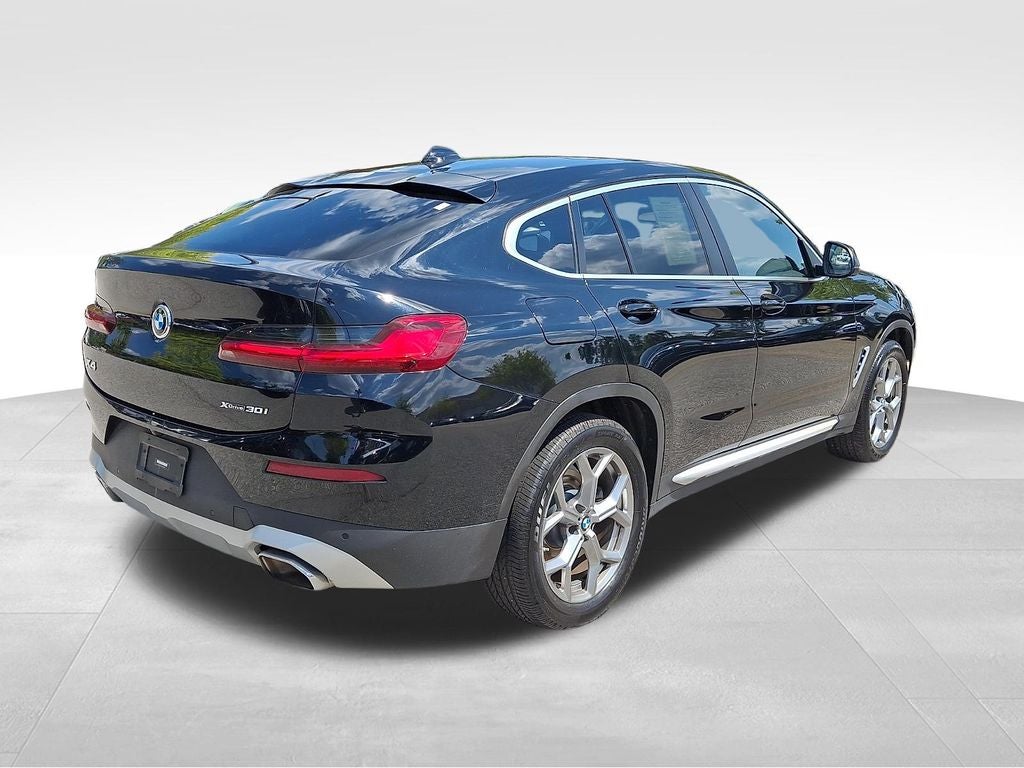 2023 BMW X4 xDrive30i