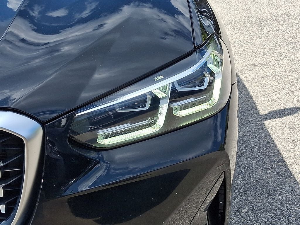 2023 BMW X4 xDrive30i