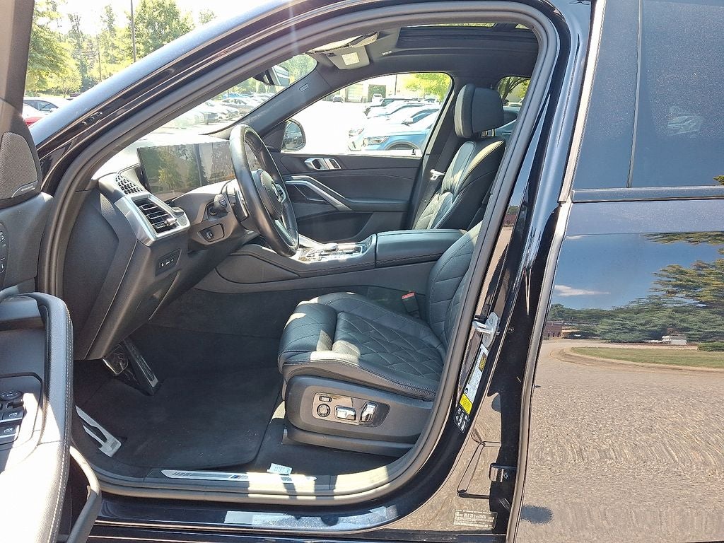 2024 BMW X6 xDrive40i
