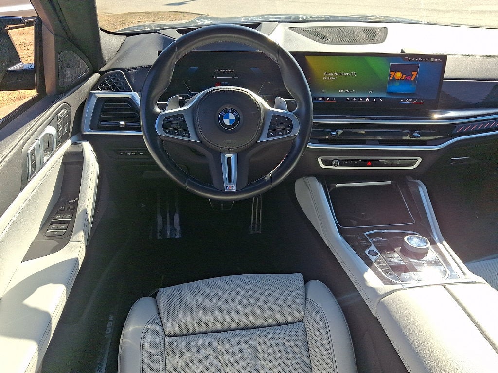 2024 BMW X6 M60i