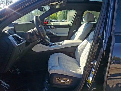 2024 BMW X6 M60i