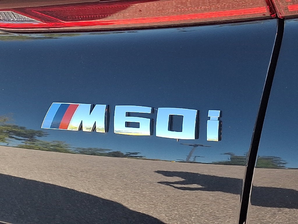 2024 BMW X6 M60i