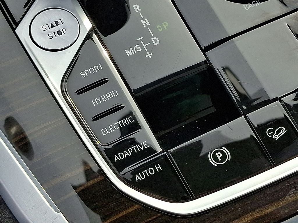 2023 BMW X5 xDrive45e