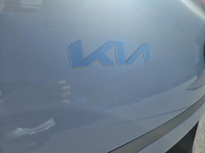 2025 Kia EV6 Light