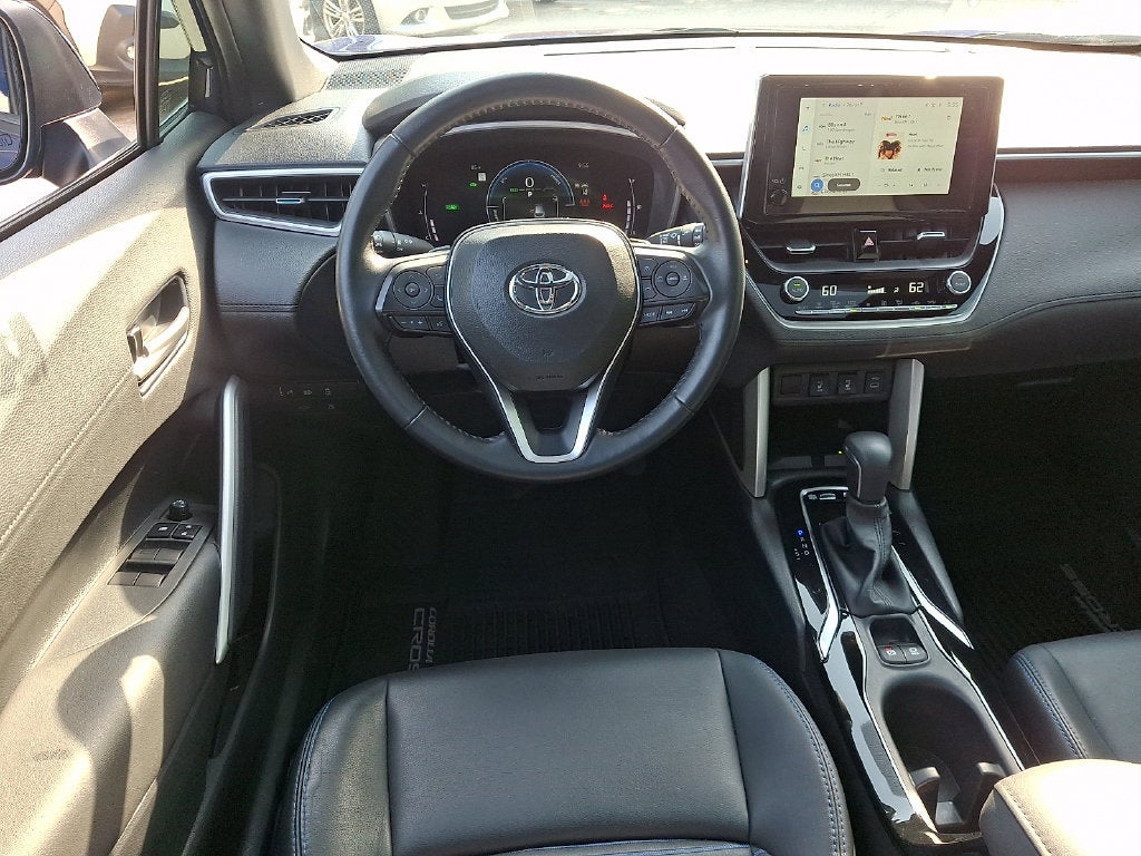 2025 Toyota Corolla Cross Hybrid XSE