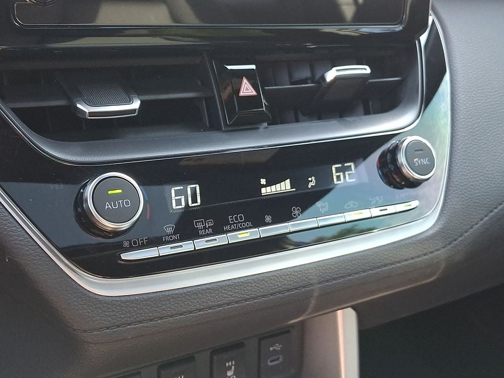 2025 Toyota Corolla Cross Hybrid XSE