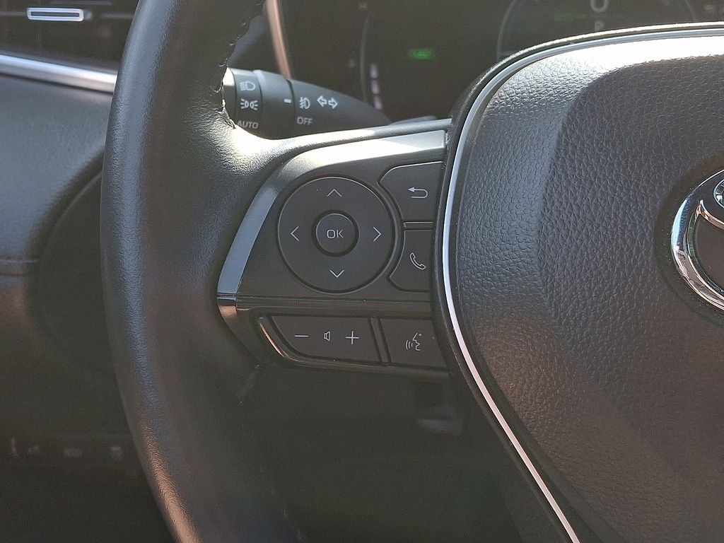 2025 Toyota Corolla Cross Hybrid XSE