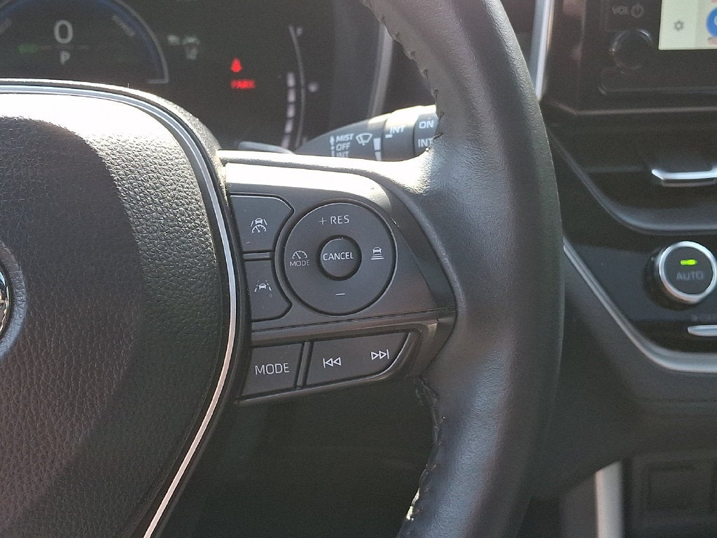 2025 Toyota Corolla Cross Hybrid XSE