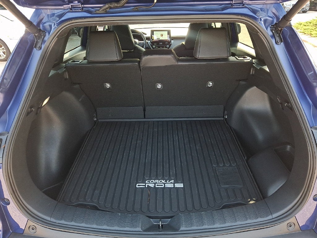 2025 Toyota Corolla Cross Hybrid XSE