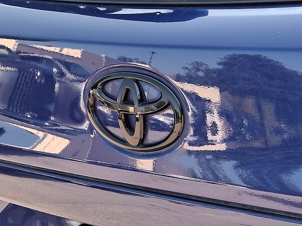 2025 Toyota Corolla Cross Hybrid XSE