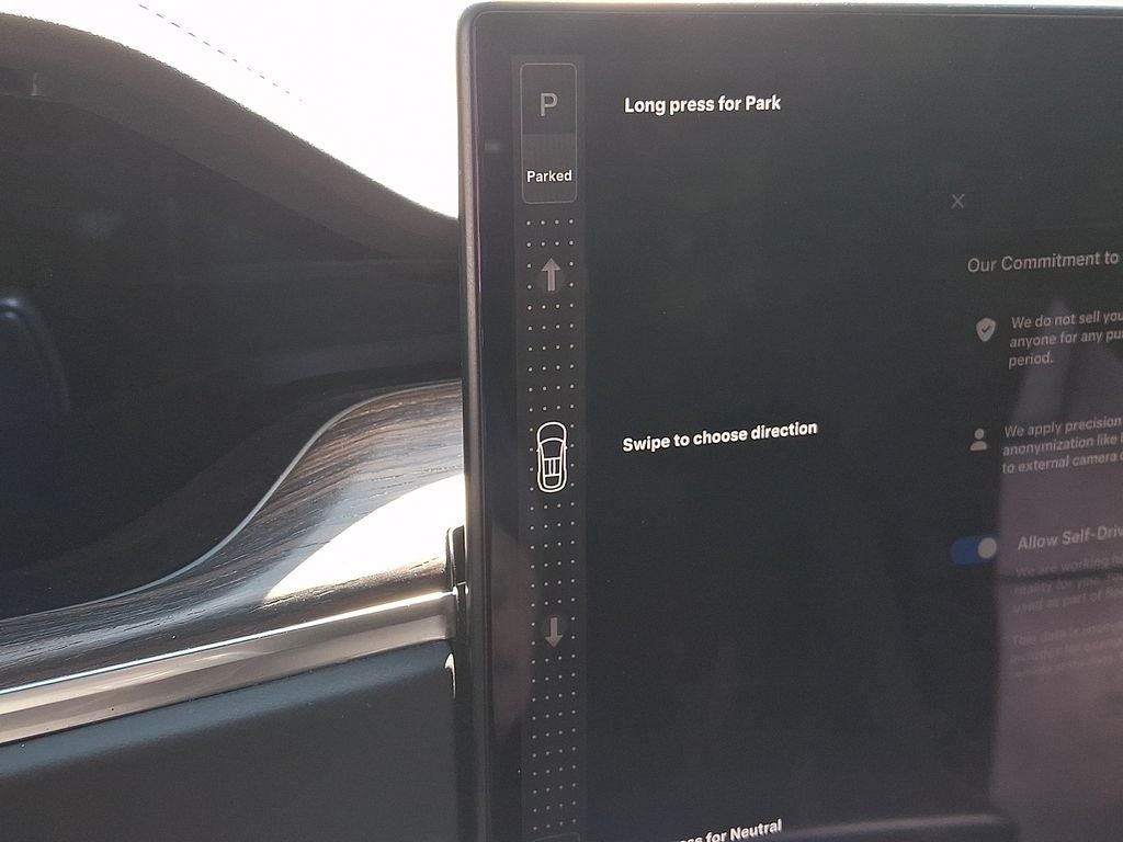 2022 Tesla Model X Base