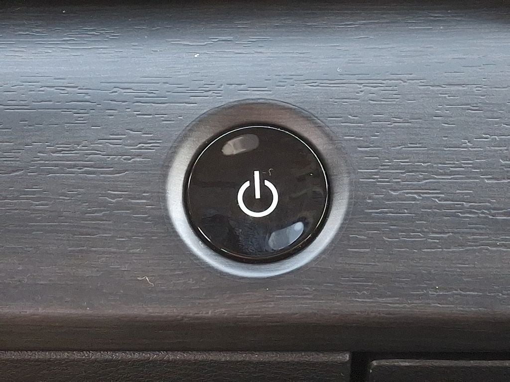2024 Nissan Ariya ENGAGE