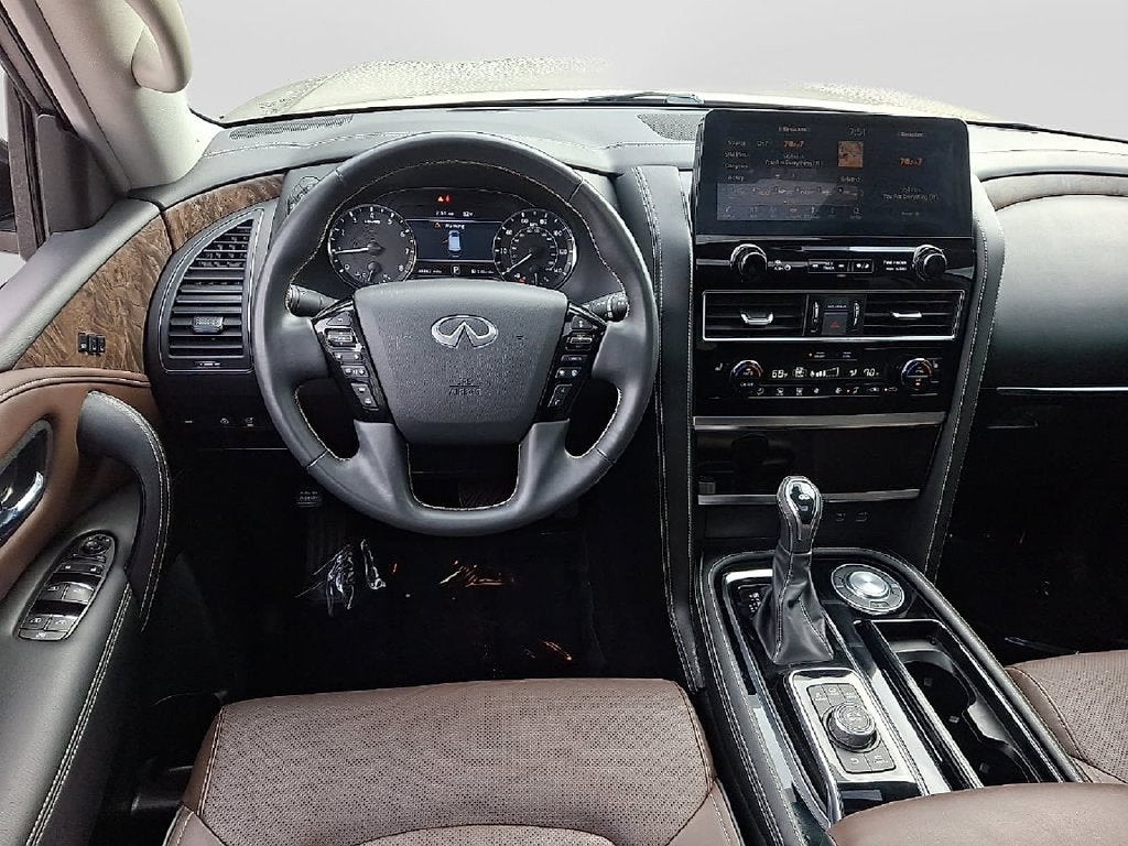 2024 INFINITI QX80 Premium Select