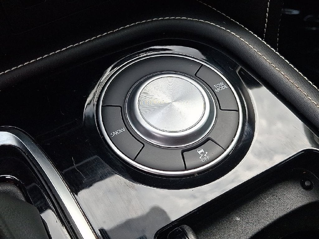2024 INFINITI QX80 Premium Select