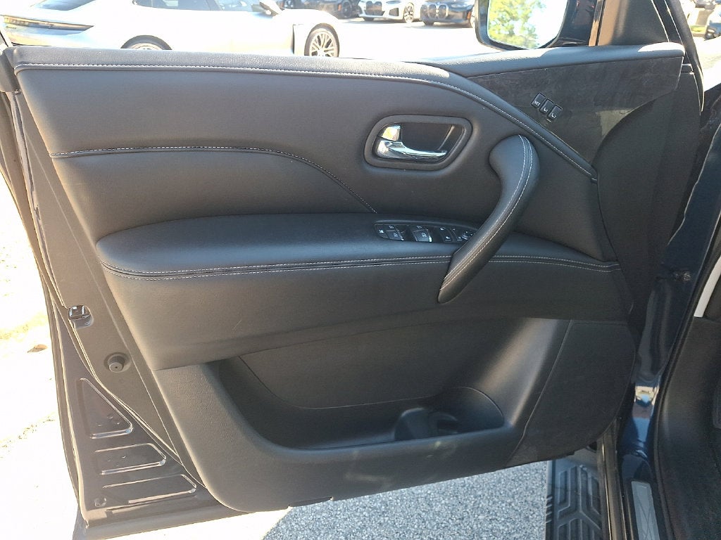 2024 INFINITI QX80 LUXE 4WD