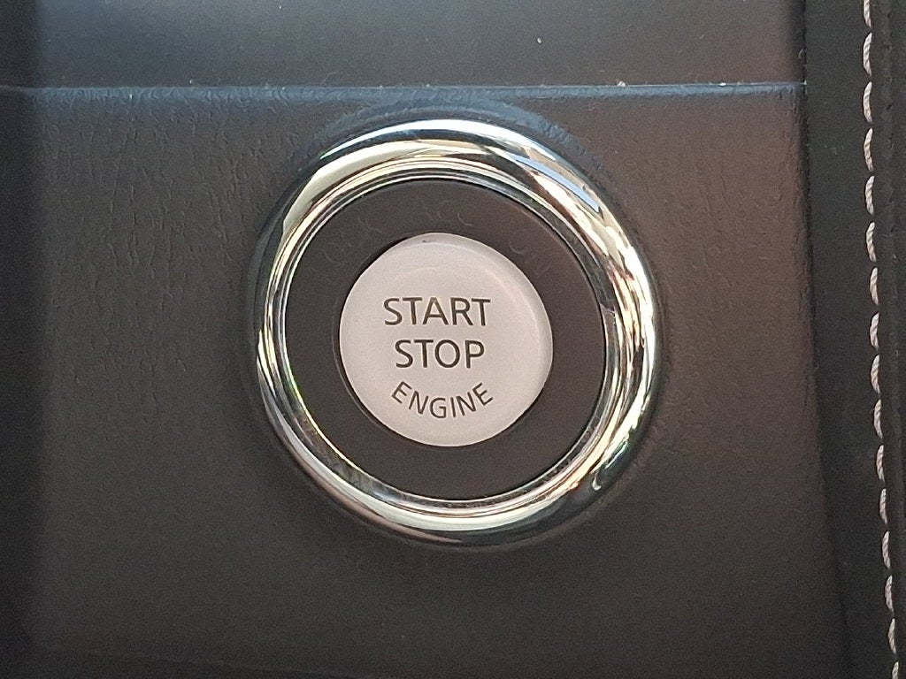 2024 INFINITI QX80 LUXE 4WD