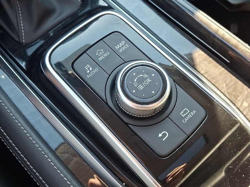 2024 INFINITI QX80 LUXE 4WD