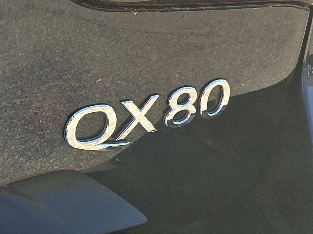 2024 INFINITI QX80 LUXE 4WD
