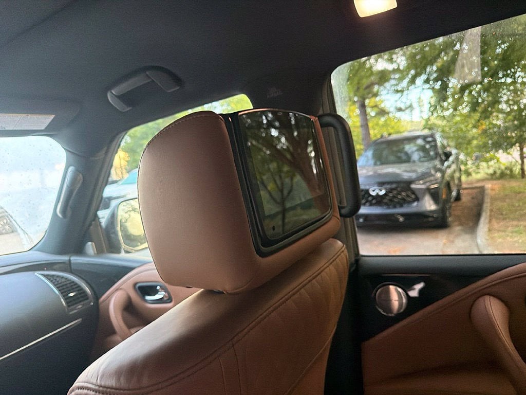 2023 INFINITI QX80 SENSORY 4WD