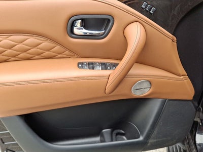 2024 INFINITI QX80 SENSORY 4WD