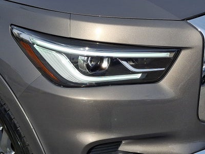 2019 INFINITI QX80 LUXE 4WD