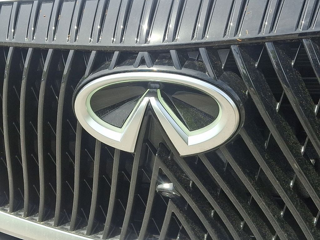 2026 INFINITI QX80 PURE