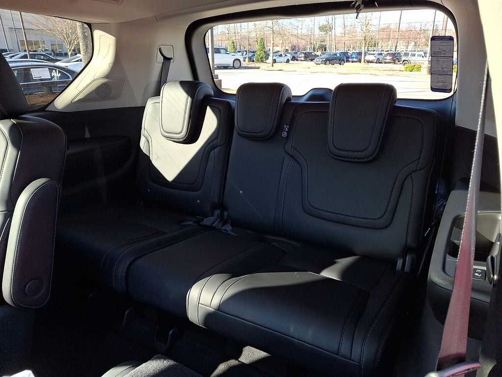 2026 INFINITI QX80 PURE