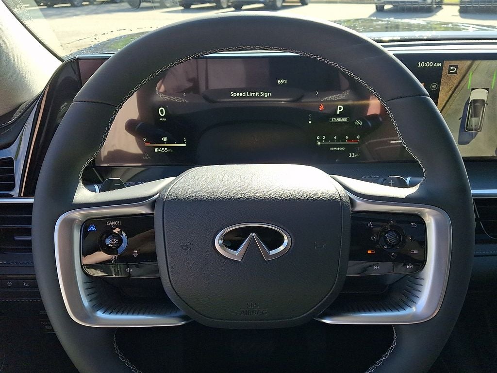 2026 INFINITI QX80 LUXE