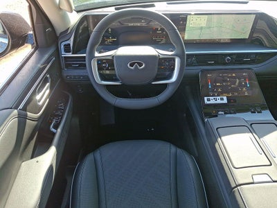 2026 INFINITI QX80 LUXE