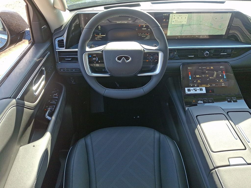2026 INFINITI QX80 LUXE