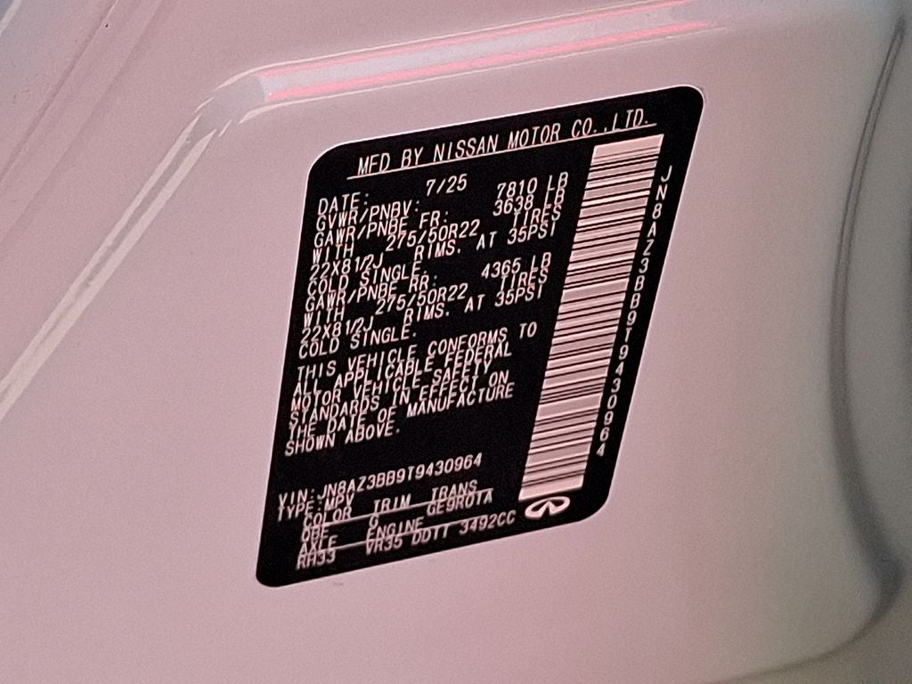 2026 INFINITI QX80 LUXE