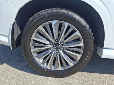 2026 INFINITI QX80 LUXE