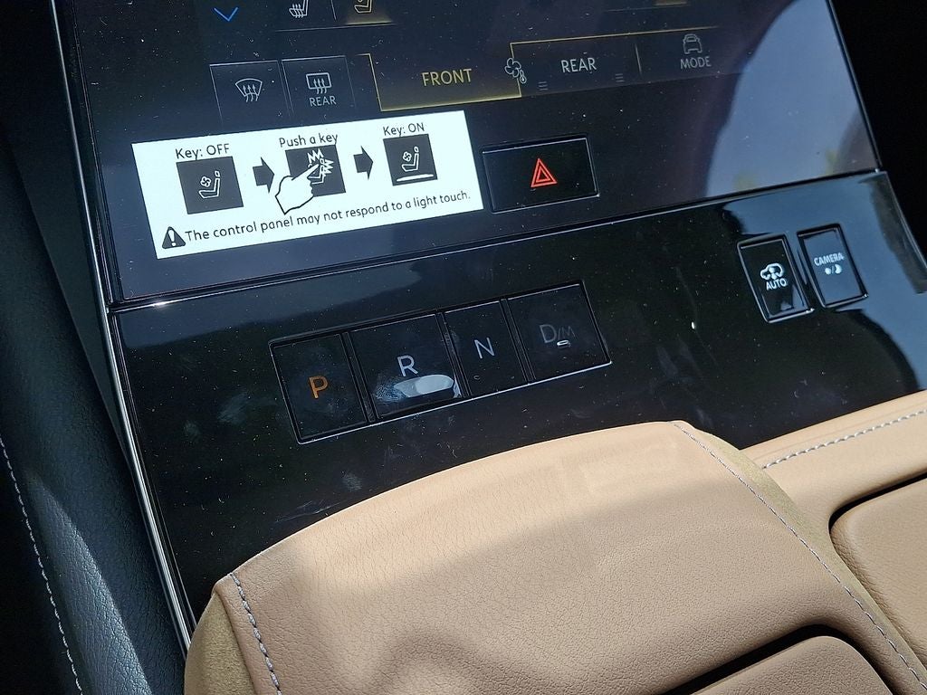 2026 INFINITI QX80 LUXE
