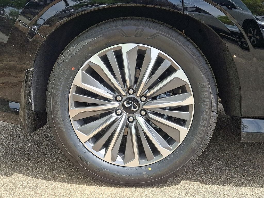 2026 INFINITI QX80 LUXE
