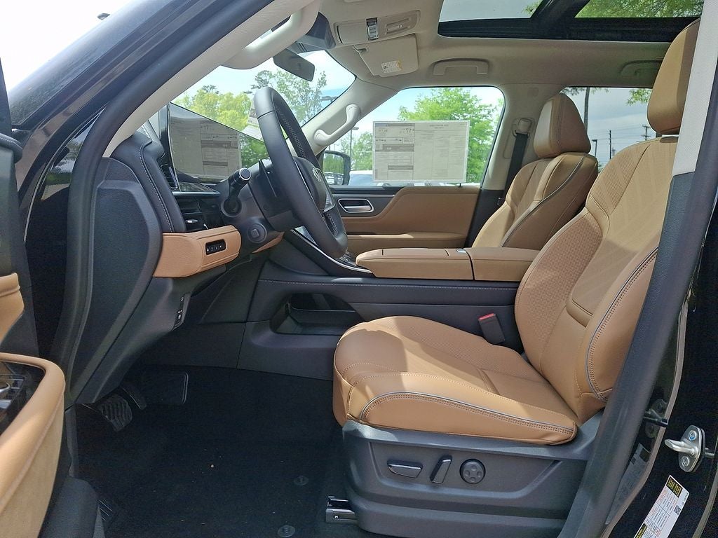 2026 INFINITI QX80 LUXE