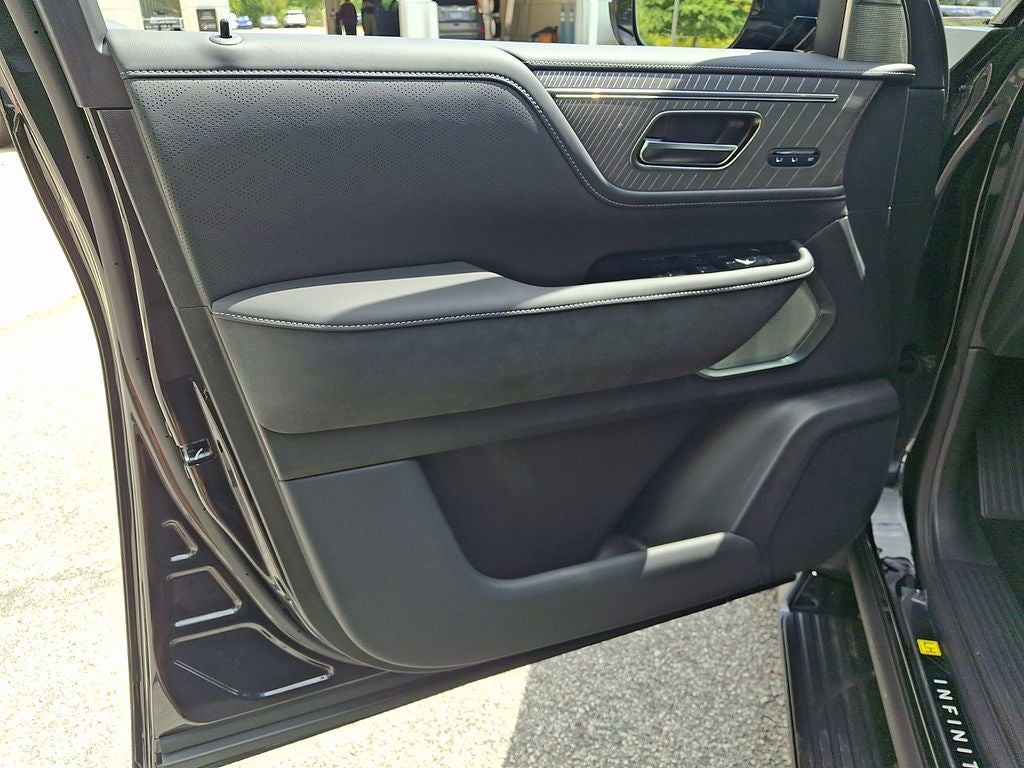 2027 INFINITI QX80 Autograph 4WD