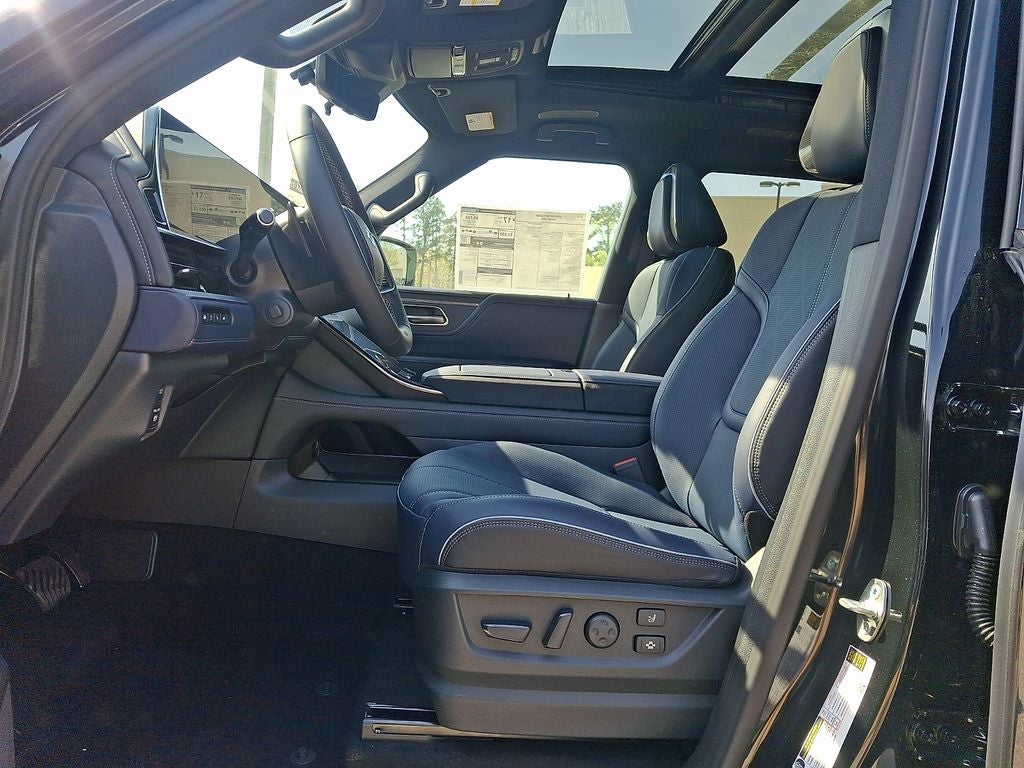 2026 INFINITI QX80 SPORT