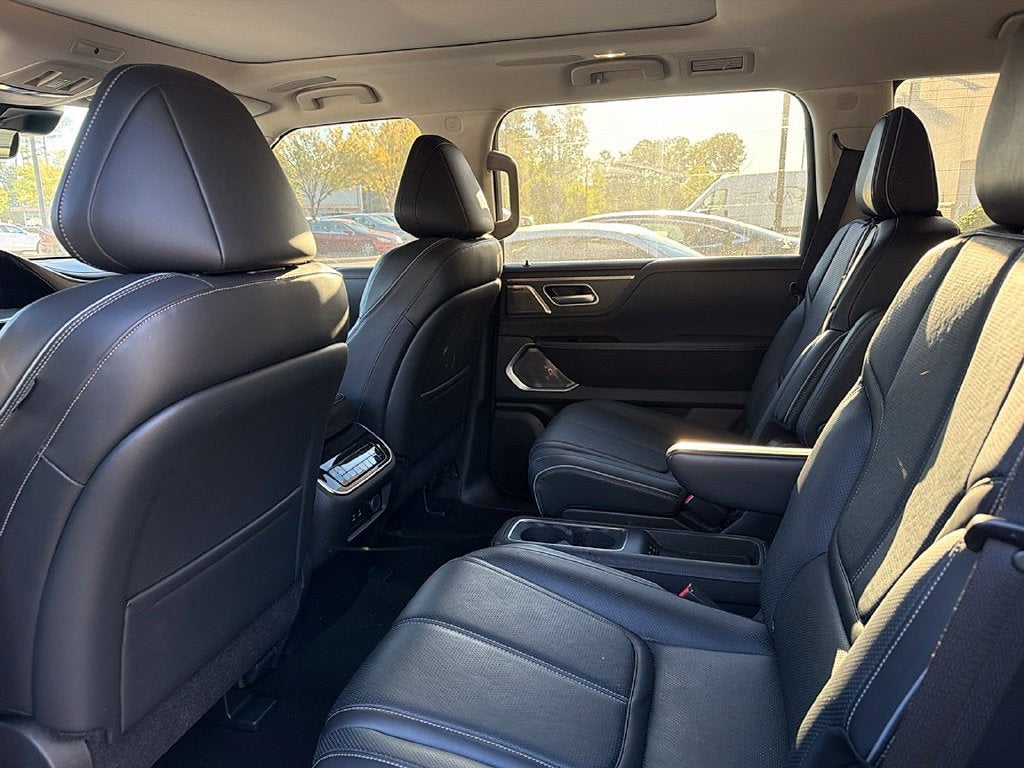 2025 INFINITI QX80 Sensory 4WD