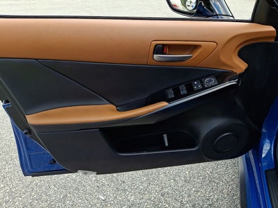 2023 Lexus IS 300