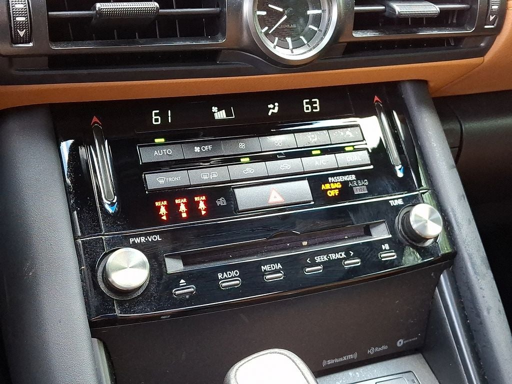 2023 Lexus IS 300