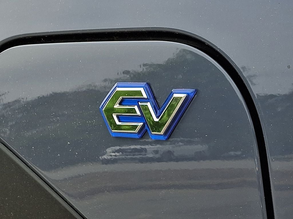 2023 Subaru Solterra Touring