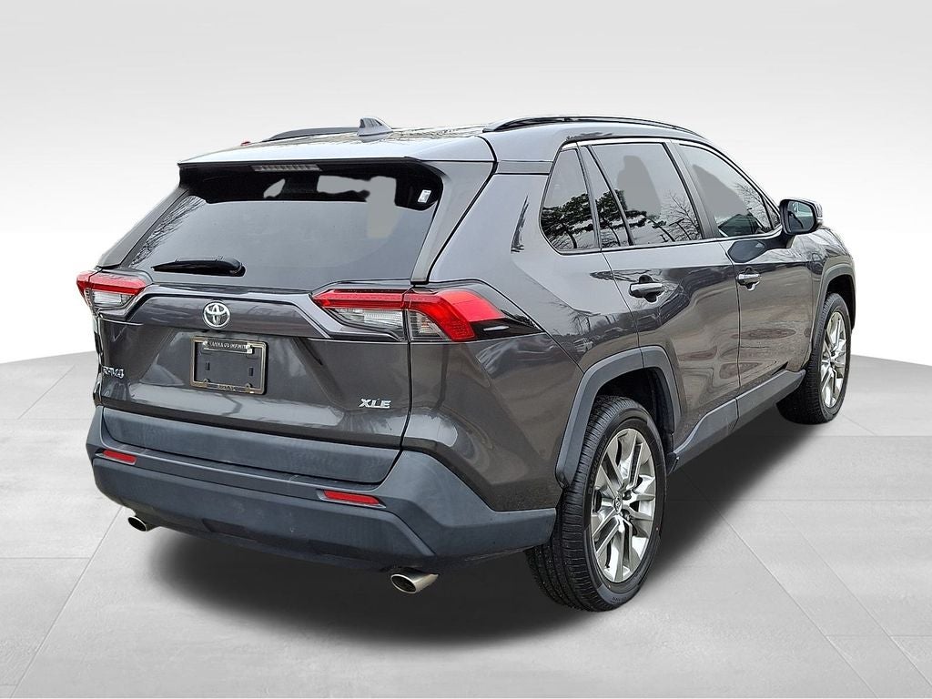 2019 Toyota RAV4 XLE Premium