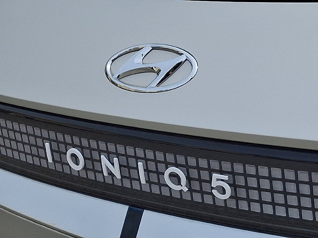 2023 Hyundai IONIQ 5 Limited