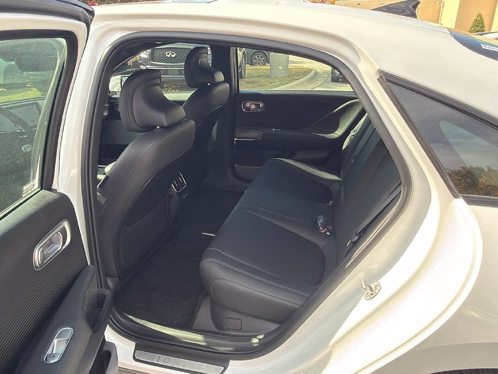 2025 Hyundai IONIQ 6 Limited
