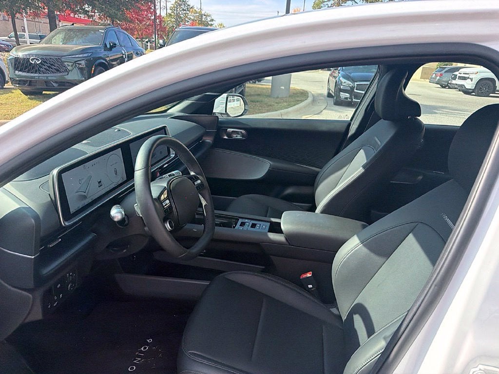 2025 Hyundai IONIQ 6 Limited