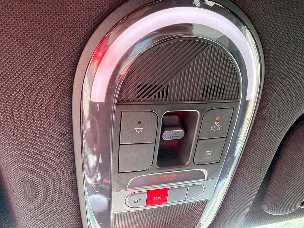 2025 Hyundai IONIQ 6 Limited