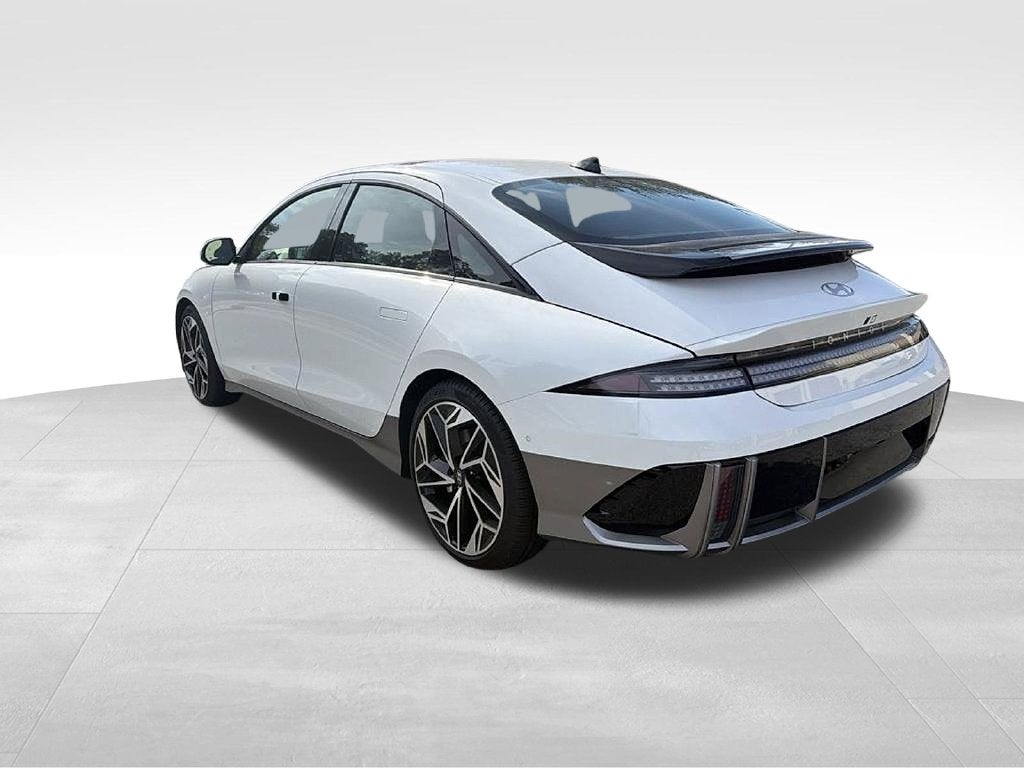 2025 Hyundai IONIQ 6 Limited